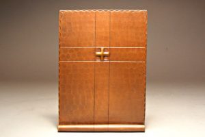 Roycroft-Style Copper Bookend